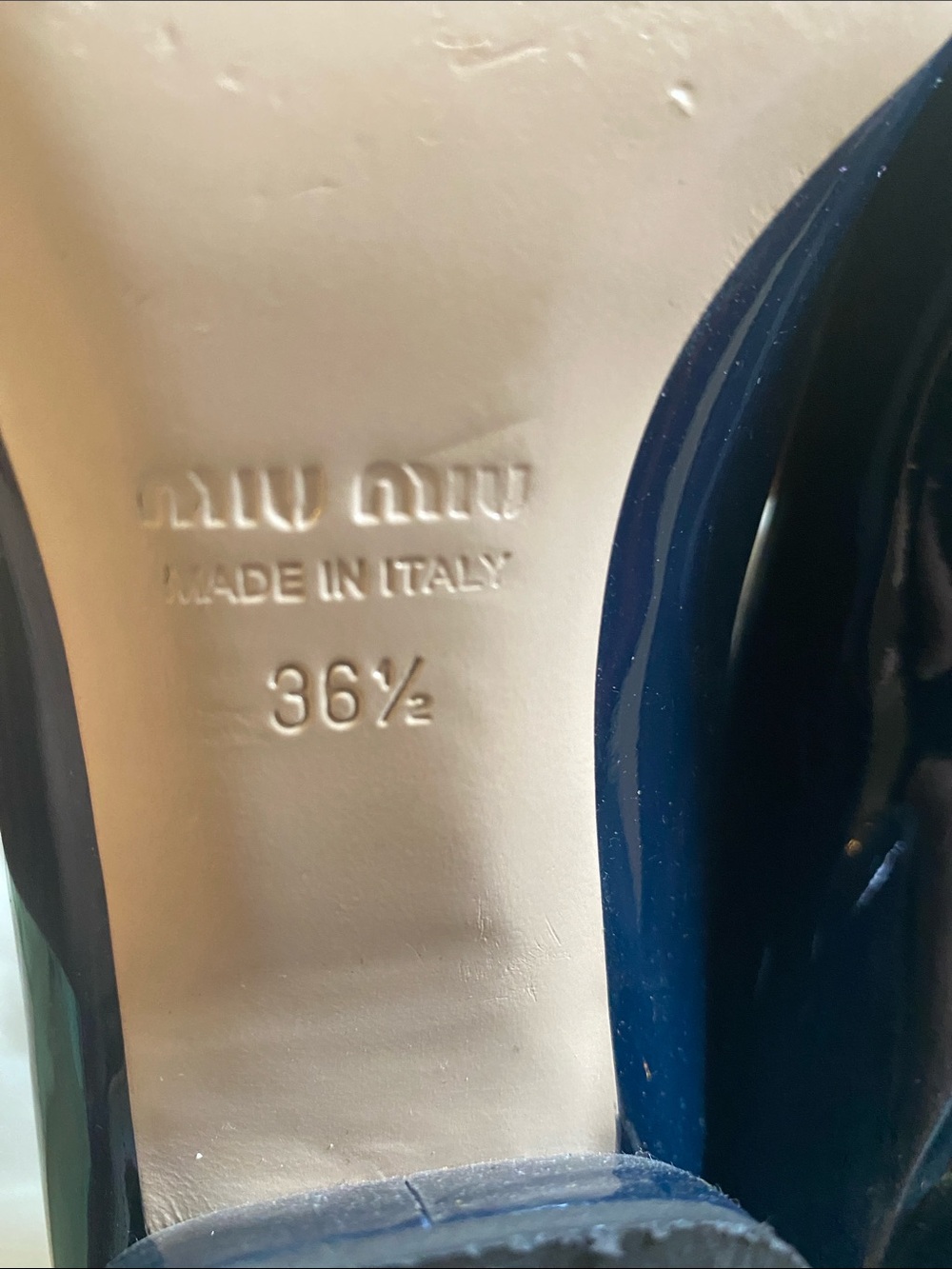 Miu Miu Navy Patent Flats with Turquoise and Cream Buckle size 6.5/36.5 - Picture 8 of 8